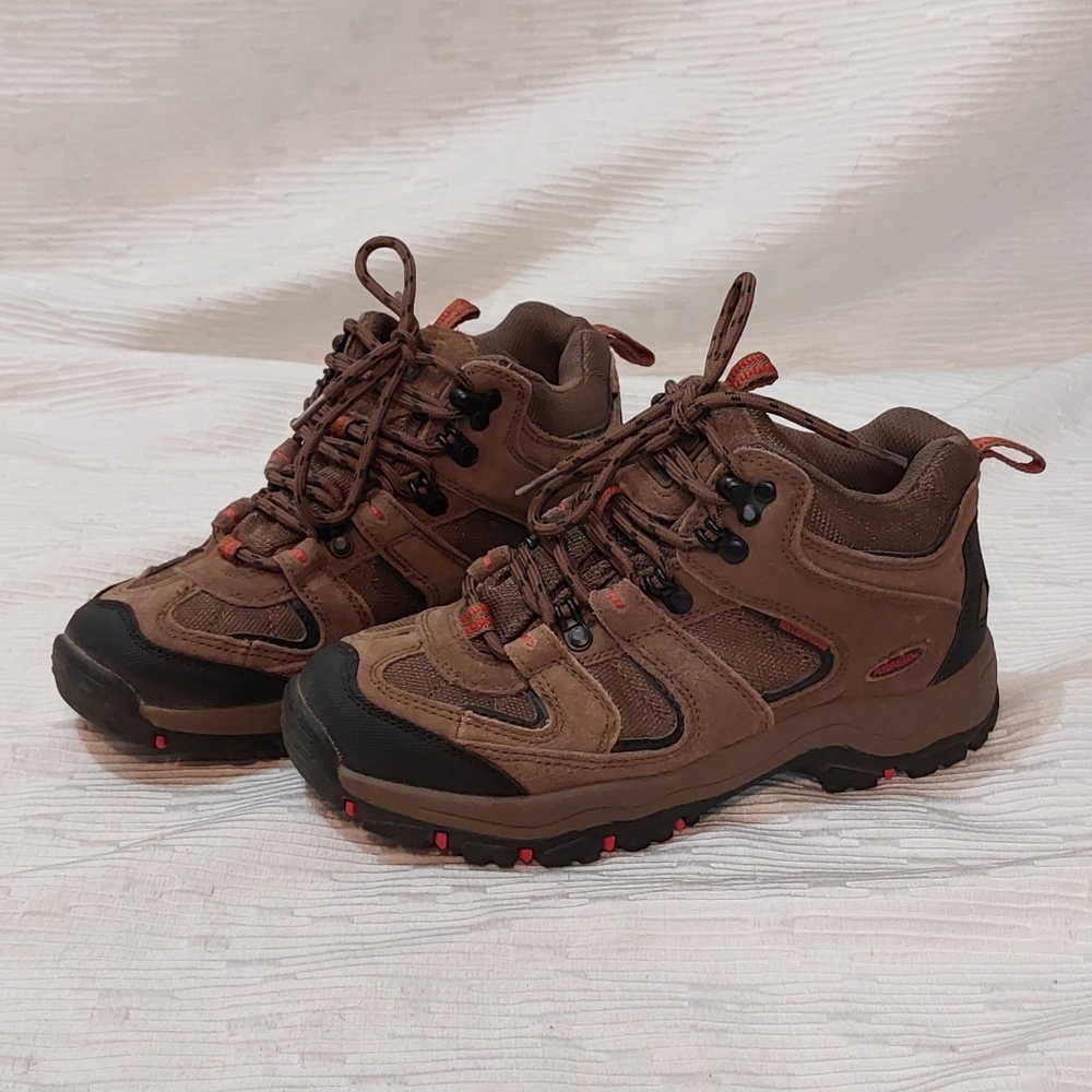 RedHead Brown and Black Hiking Boots with Red Accents Size 6.5